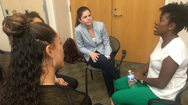 CSL alumni meet with current students.